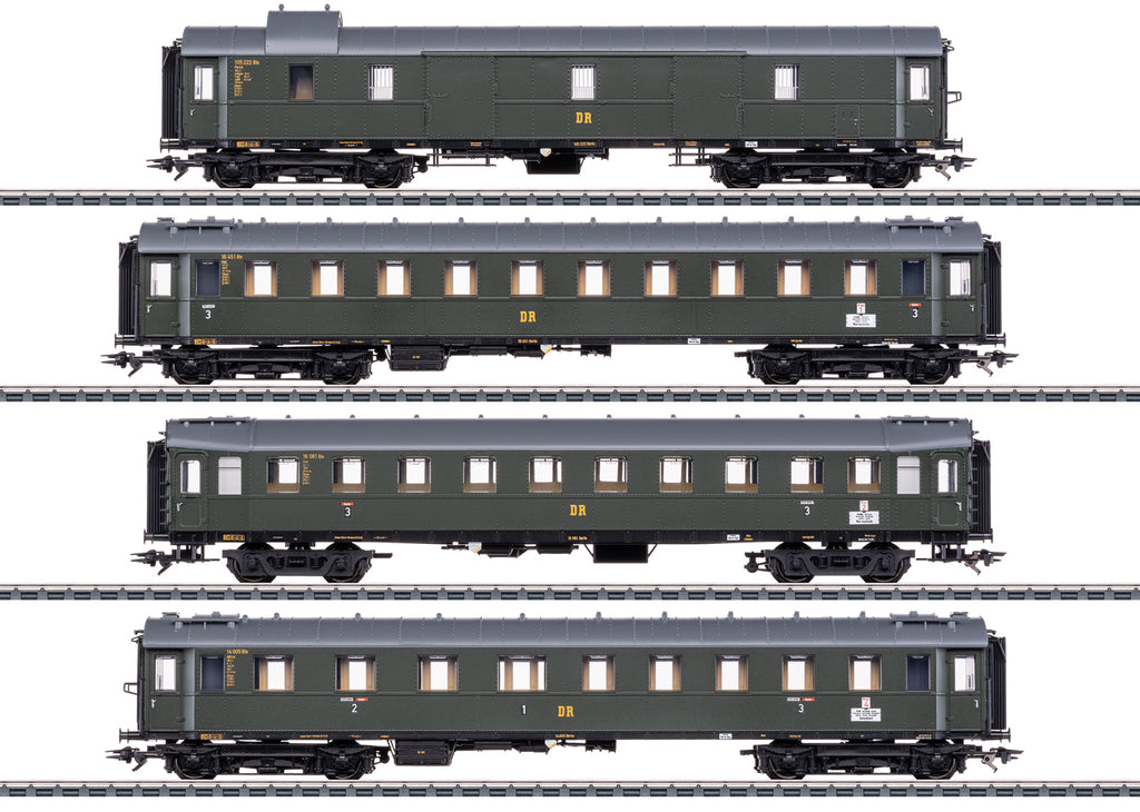 2025年新製品ご予約受付中 TRIX25019 BR19急行用蒸気機関車Ep3