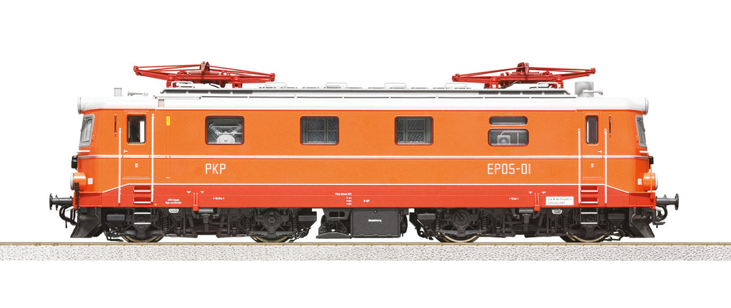 PIKO PKPポーランド国鉄 SP45ディーゼル機関車(DCアナログ 箱違い) PKP/ポーランド | Modellbahn