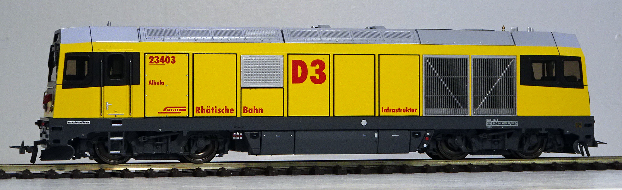 Bemo 1389 RhB Gmf 4/4 243 ディーゼル機関車 HOm レーティッシュ鉄道Gmf4/4 23401-04形ディーゼル機関車 - Wikipedia
