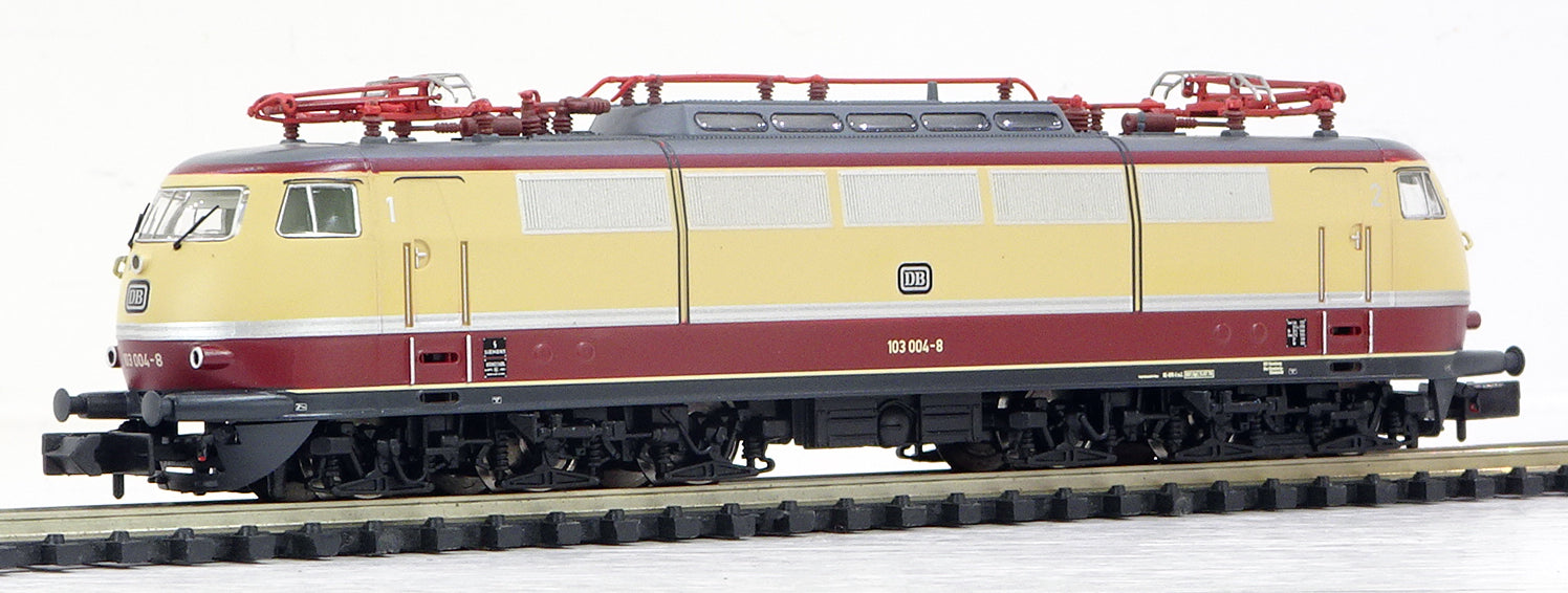 ARNOLD #2339 ＯｅＢＢ （オーストリィー国鉄） 見下ろす １０４２.５型電気機関車 （ダークグリーン） ○