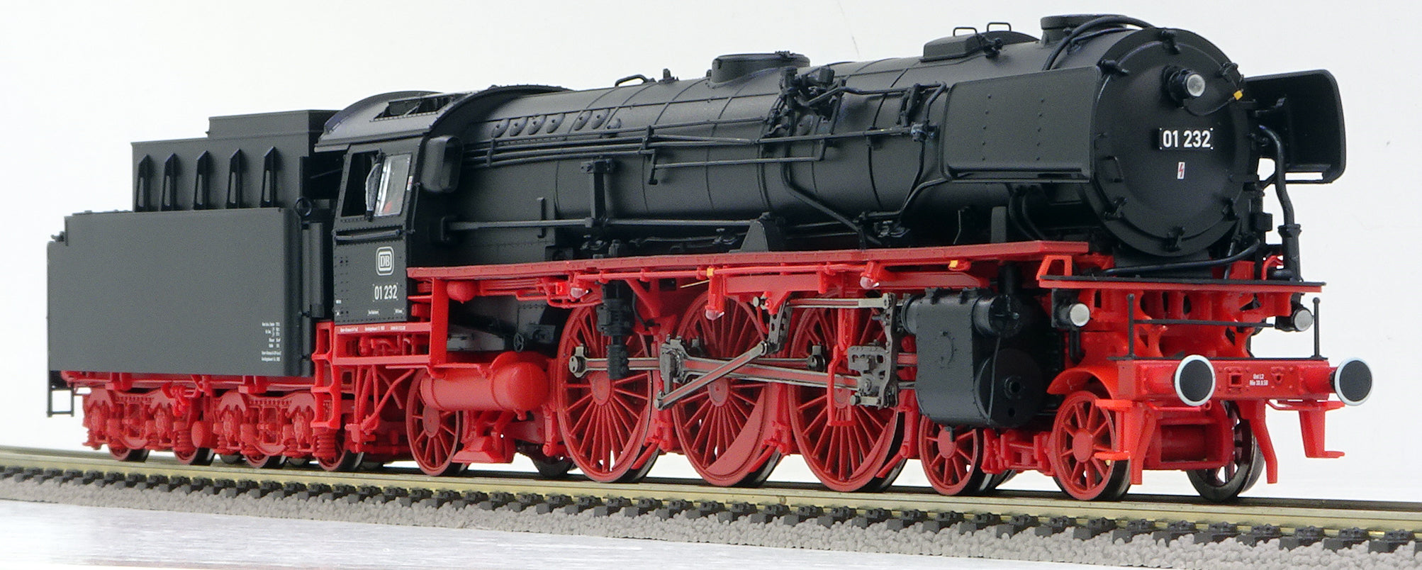 BRAWA70062 DB BR01 232DCCサウンド | Modellbahn