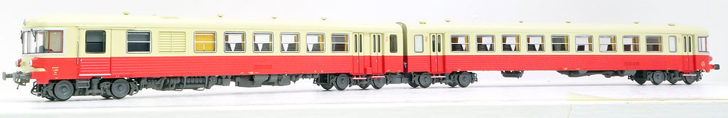 L.S.Models10061 SNCF EAD X4500XR8500 Ep3b