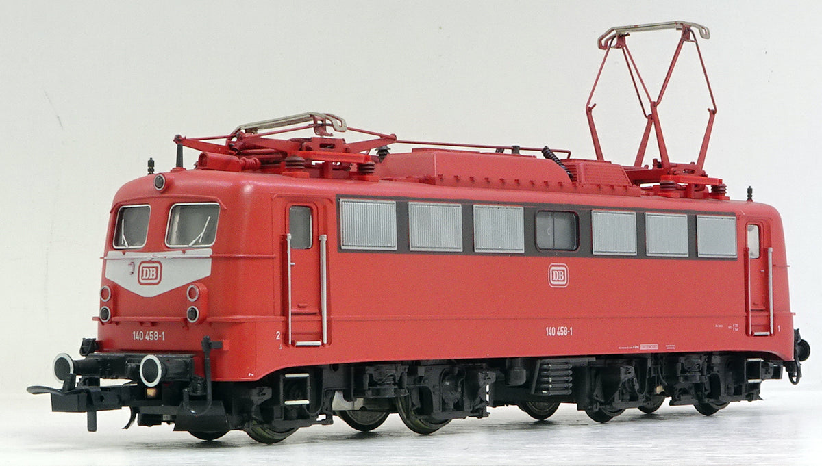 TRIX22465 DB BR140赤中古品 | Modellbahn