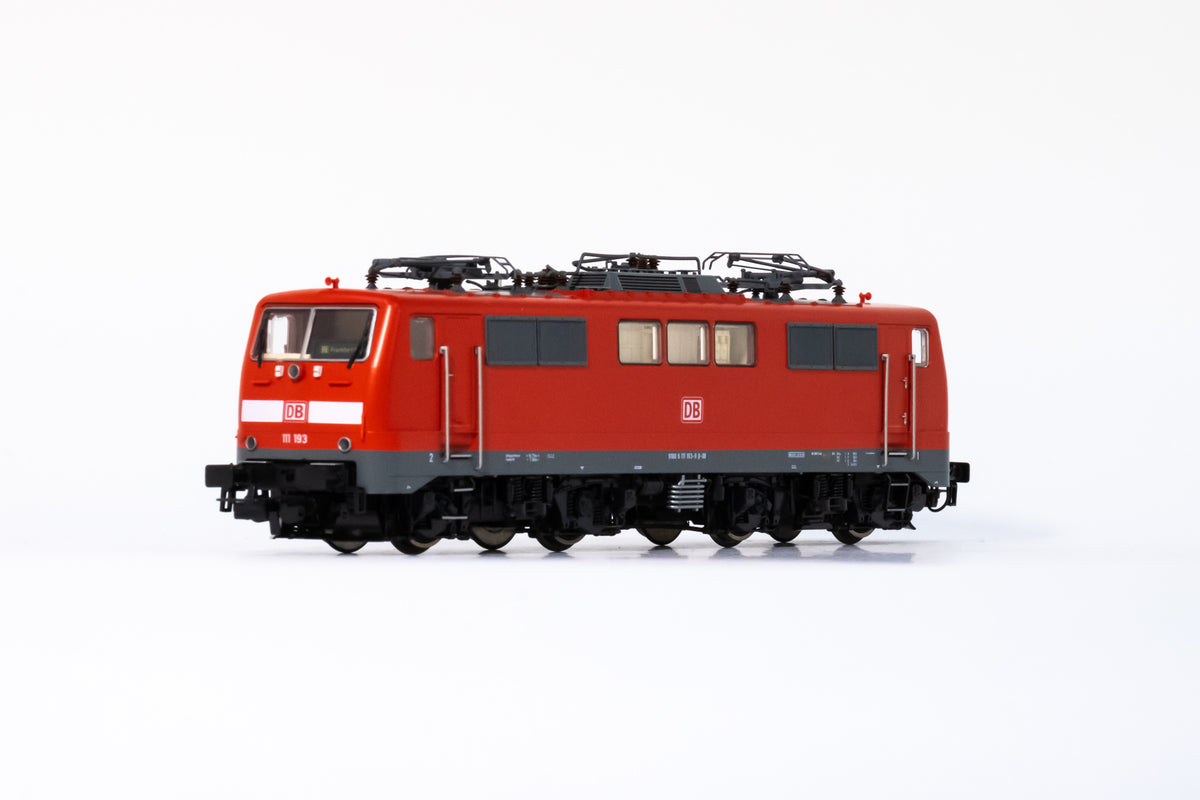 PIKO51840 DBAG BR111 221-8 | Modellbahn
