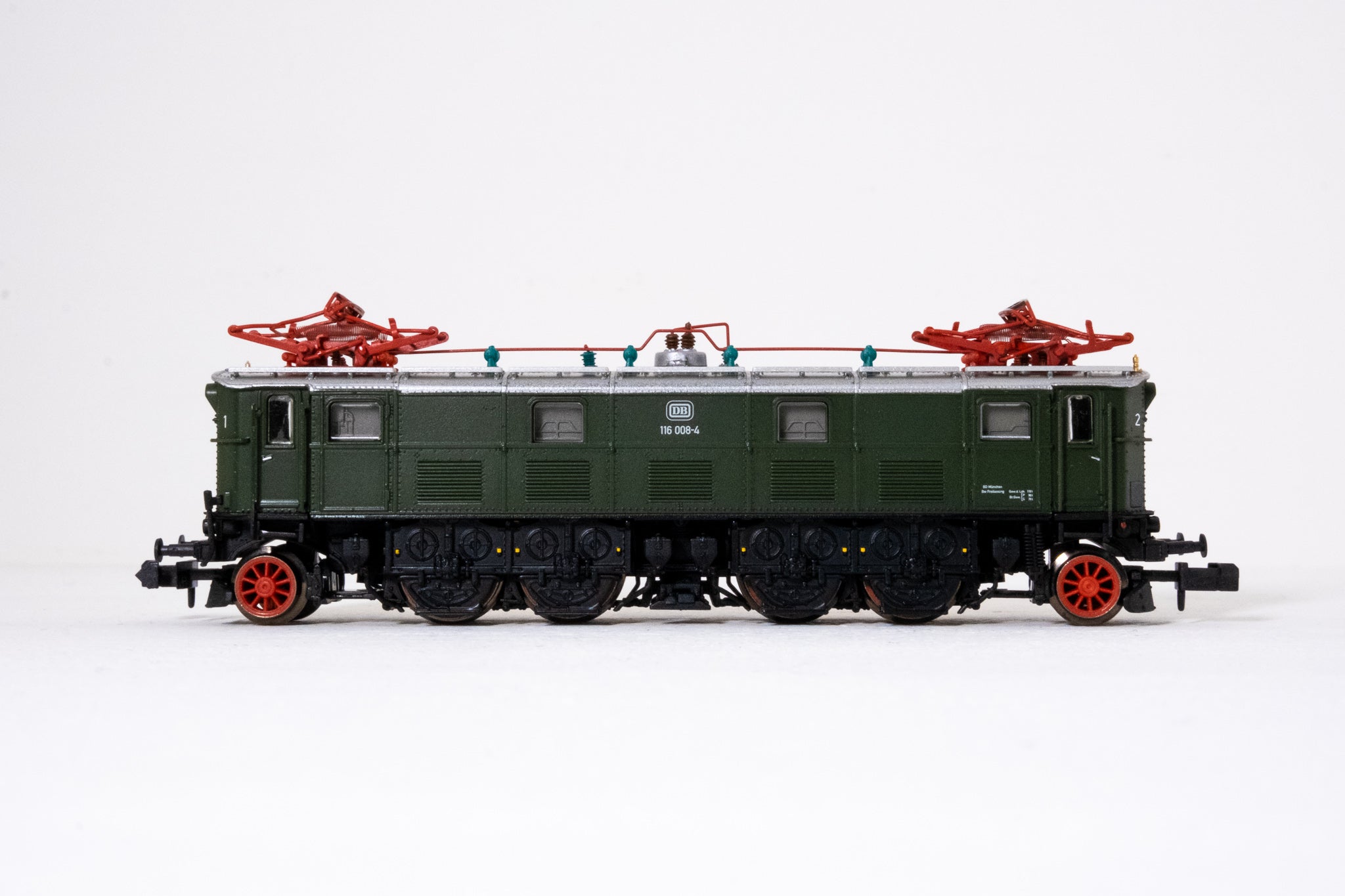 DB_BR_104_018-7_Piko_51000-1-