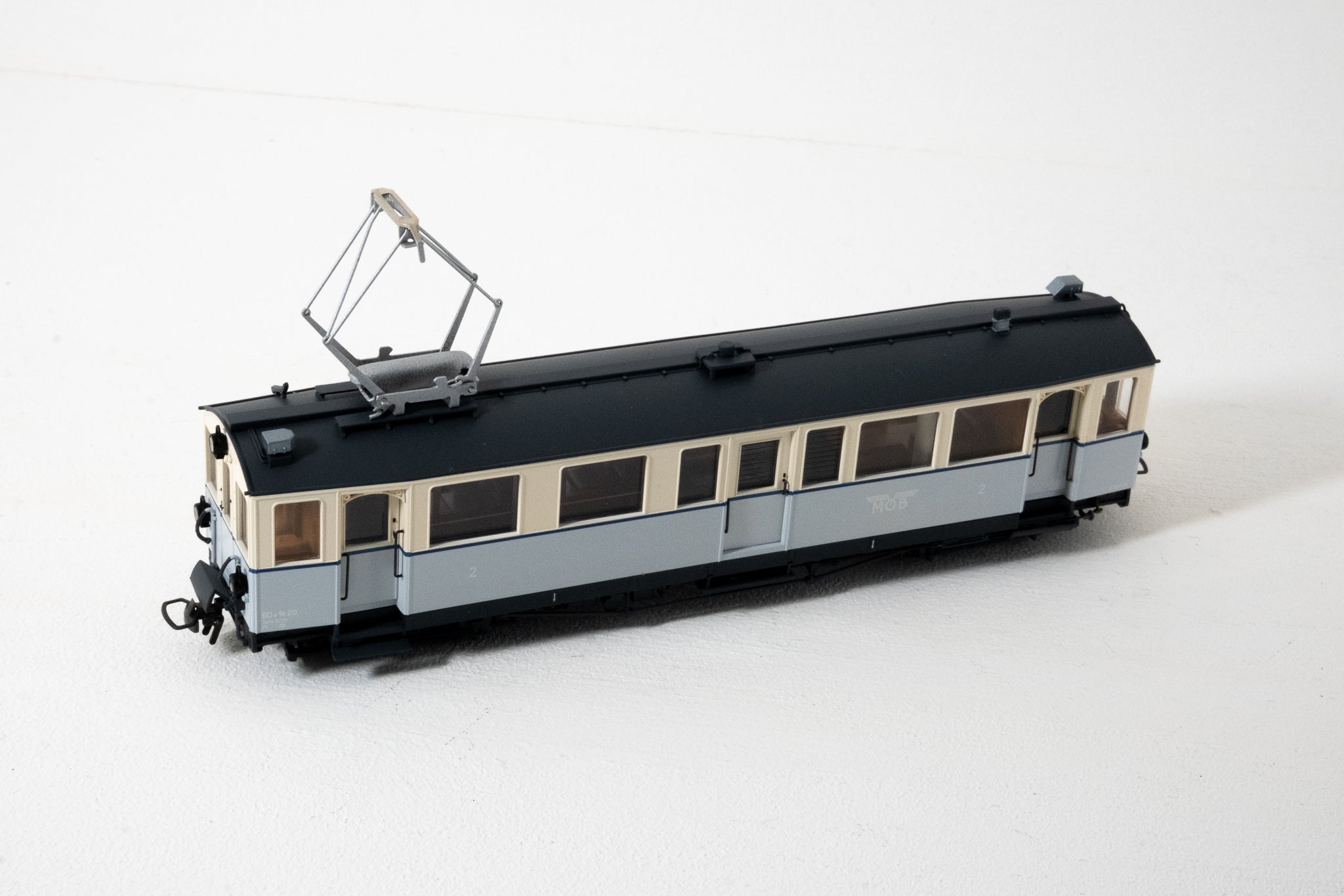 BEMO1283310 HOm MOB ABDe4/4 20Nostalgie電車 | Modellbahn