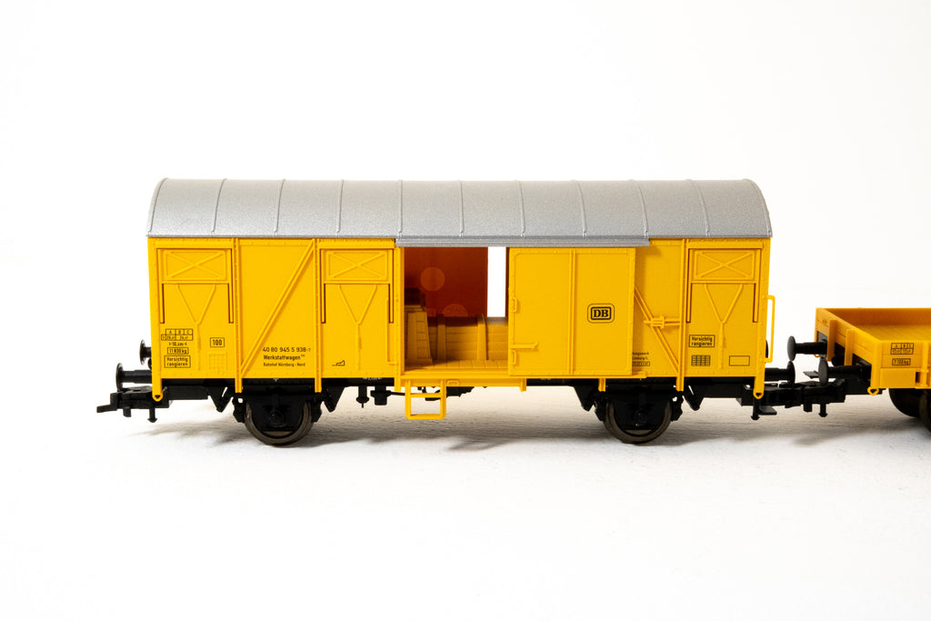 FLEISCHMANN5561 Track Cleaning wagon set